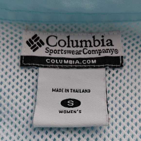 Columbia Women's Short Sleeve Button Down Shirt - Picture 6 of 6